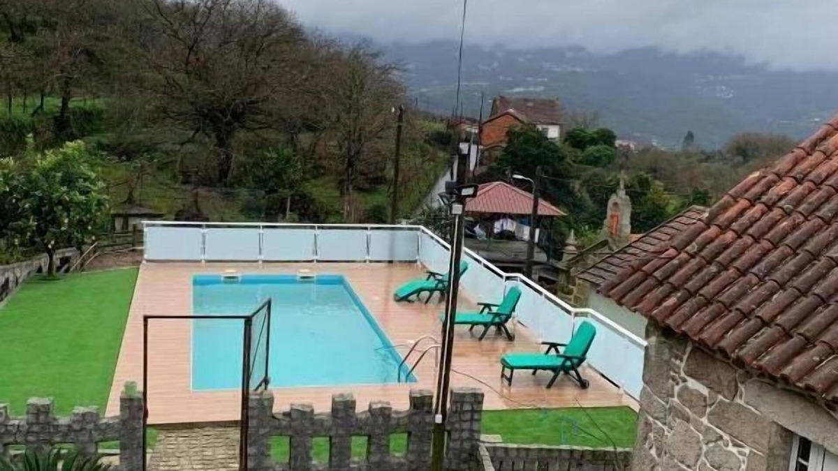 Oliveira de Frades House | Holiday house Oliveira de Frades for 1 - 10 persons with 5 bedrooms - Holiday home
