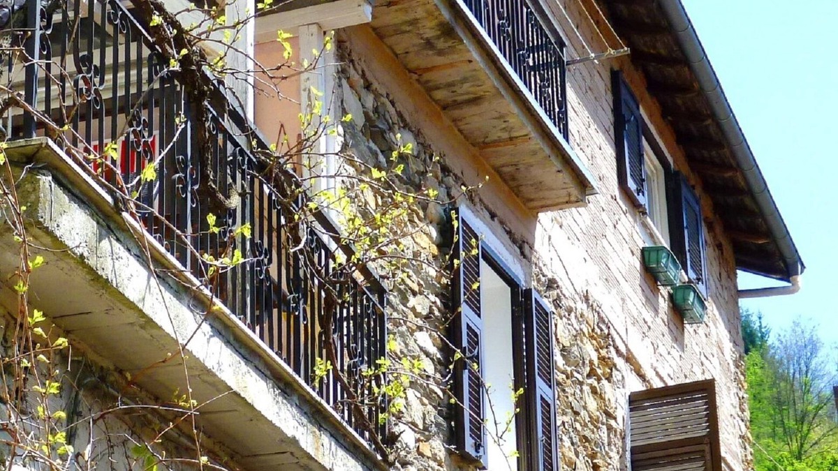 Molini di Triora House | Holiday house, 3 terraces, sunny, mountain views, shopping u. Eating out on site