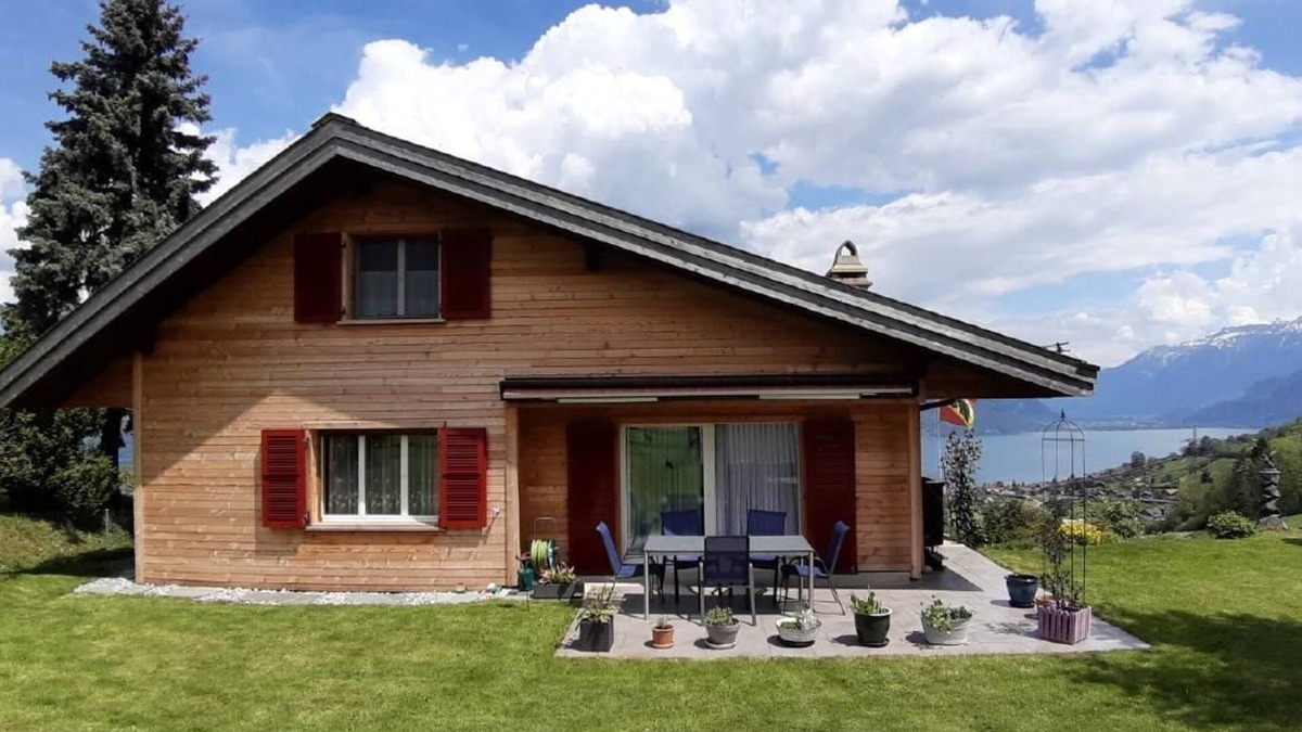 Aeschi bei Spiez Ski Chalet | Holiday house Aeschi b. Spiez for 1 - 5 persons with 3 bedrooms - Holiday house