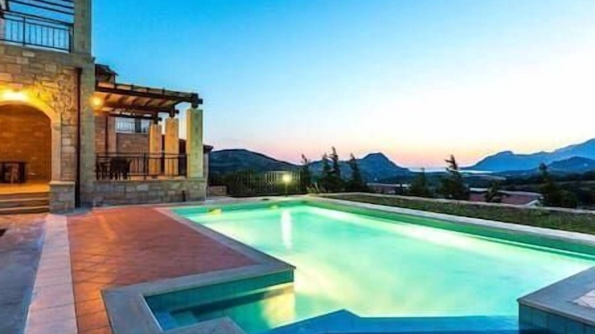 Lefkogeia House | Holiday house Agios Vasilios for 1 - 12 persons with 5 bedrooms - Holiday home