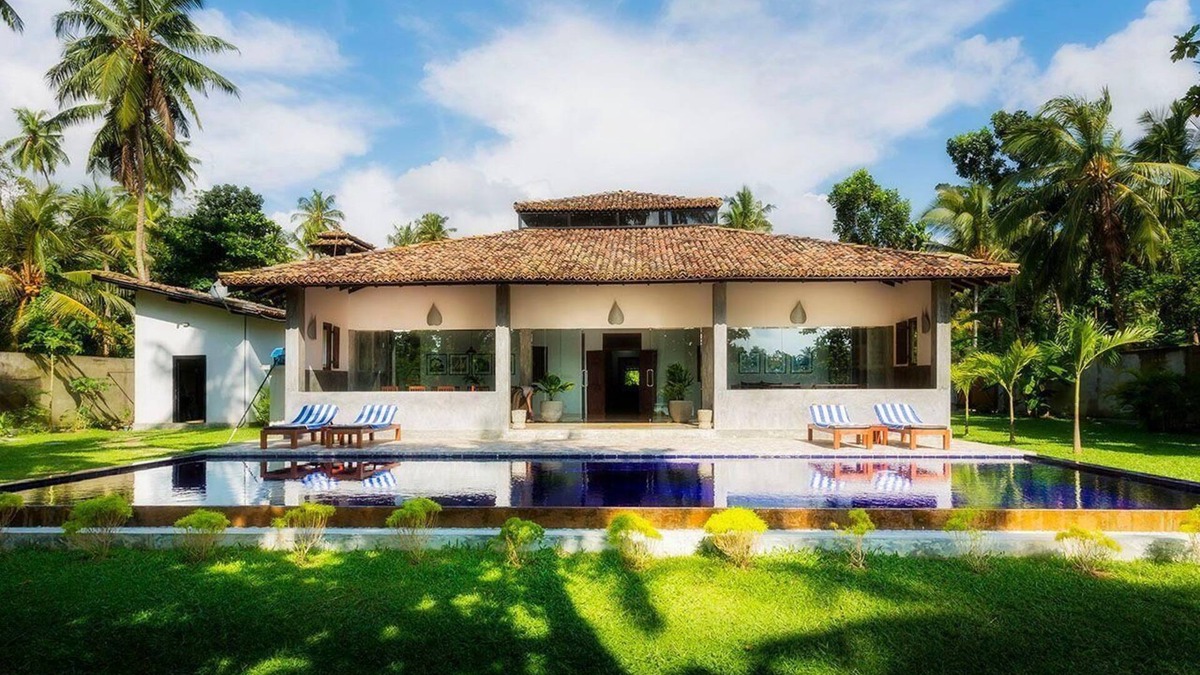 Hikkaduwa House | Holiday house Ambalangoda for 1 - 6 persons with 3 bedrooms - Holiday house