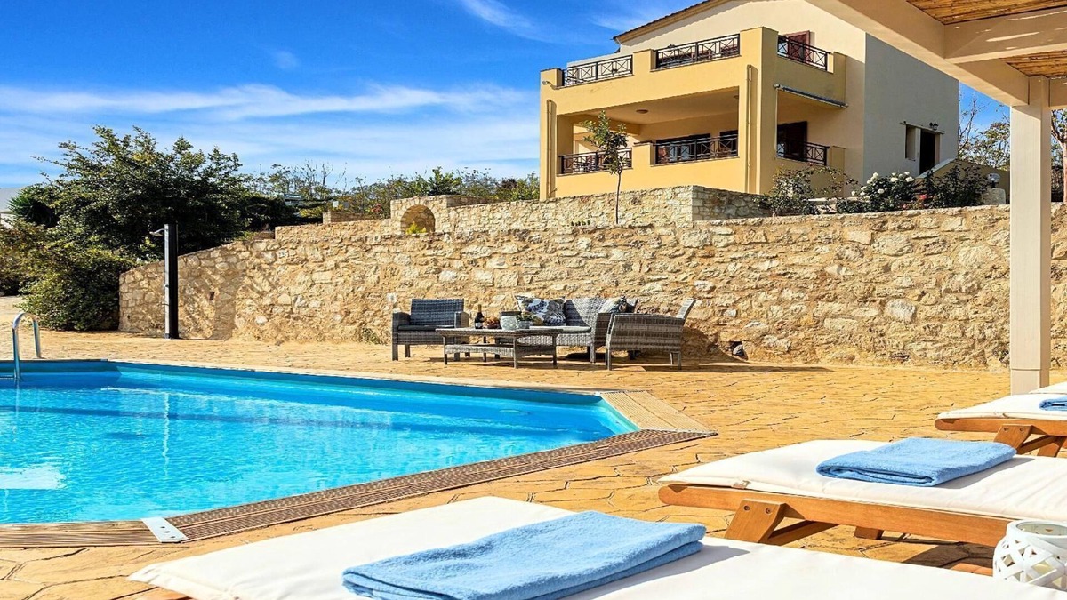 Episkopi House | Holiday house Argiroupoli for 1 - 16 persons with 5 bedrooms - Holiday house
