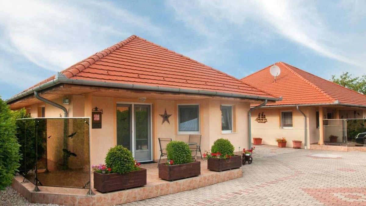 Balatonbereny House | Holiday house Balatonberény for 1 - 6 persons with 2 bedrooms - Holiday home
