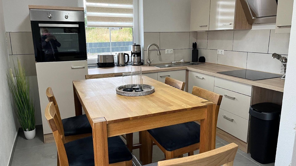 Bernsbach House | Holiday house Bernsbach for 3 - 5 persons with 3 bedrooms - Twin house