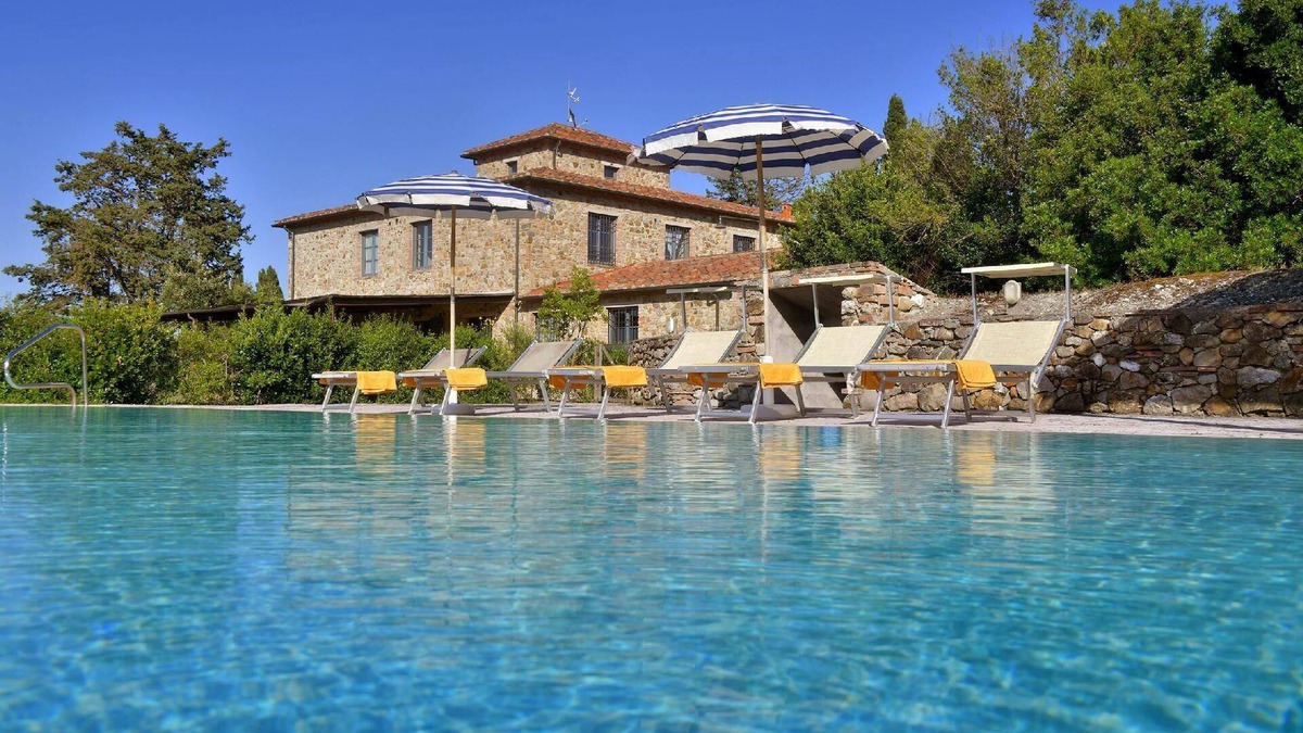 Bibbona House | Holiday house Bibbona for 1 - 22 persons with 11 bedrooms - Holiday house