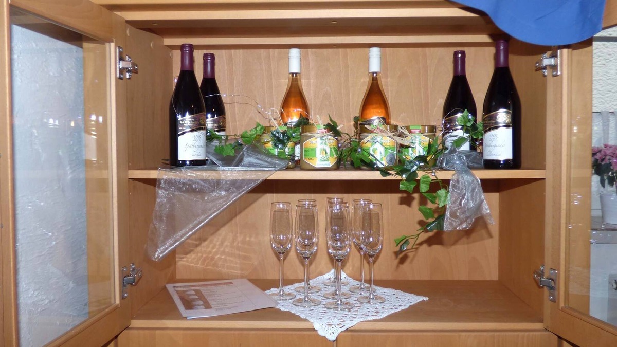 Ahrhutte House | Holiday house Blankenheim for 1 - 6 persons with 3 bedrooms - Holiday house