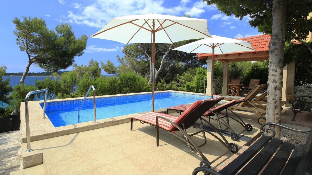 Potirna House | Holiday house Blato for 1 - 8 persons with 4 bedrooms - Holiday home