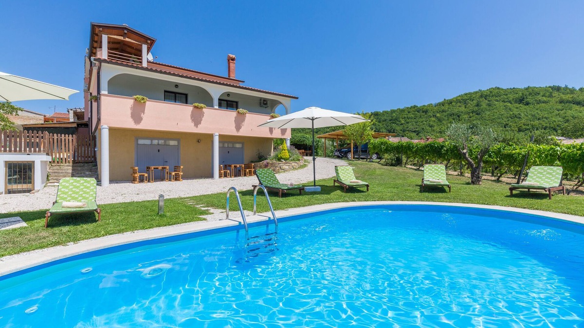 Pagubice House | Holiday House Brajdice, private pool, garden