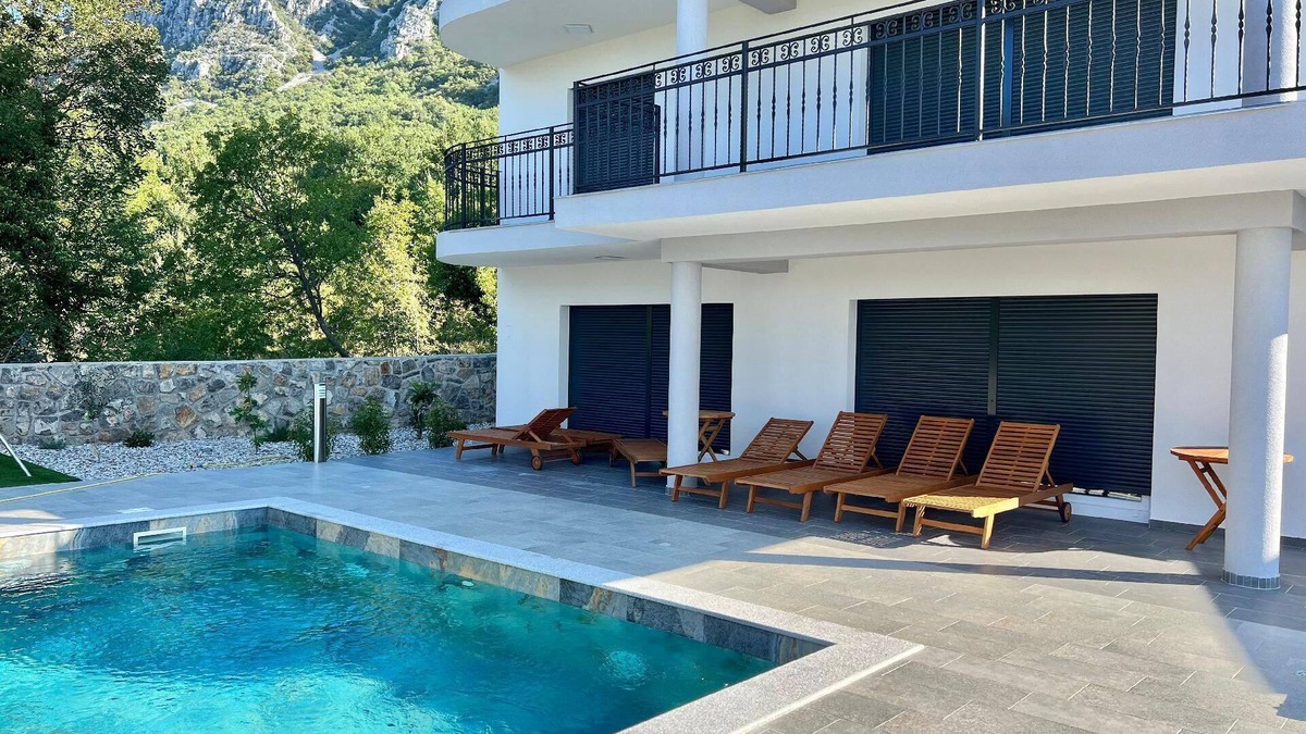 Bribir House | Holiday house Bribir for 1 - 18 persons with 10 bedrooms - Holiday home