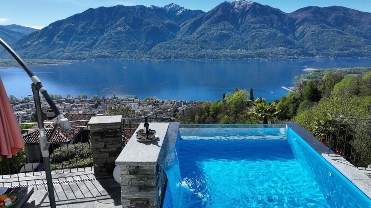 Brione sopra Minusio House | Holiday house Brione sopra Minusio for 4 - 6 persons with 3 bedrooms - Holiday house