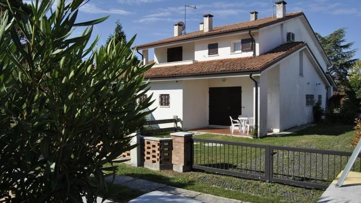 Caorle House | Holiday house Caorle for 1 - 6 persons with 2 bedrooms - Row house