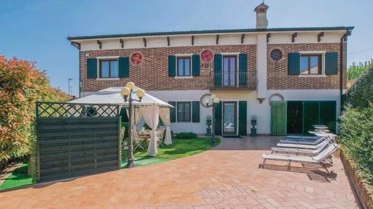 Asparetto House | Holiday house Cerea for 1 - 6 persons with 3 bedrooms - Holiday home