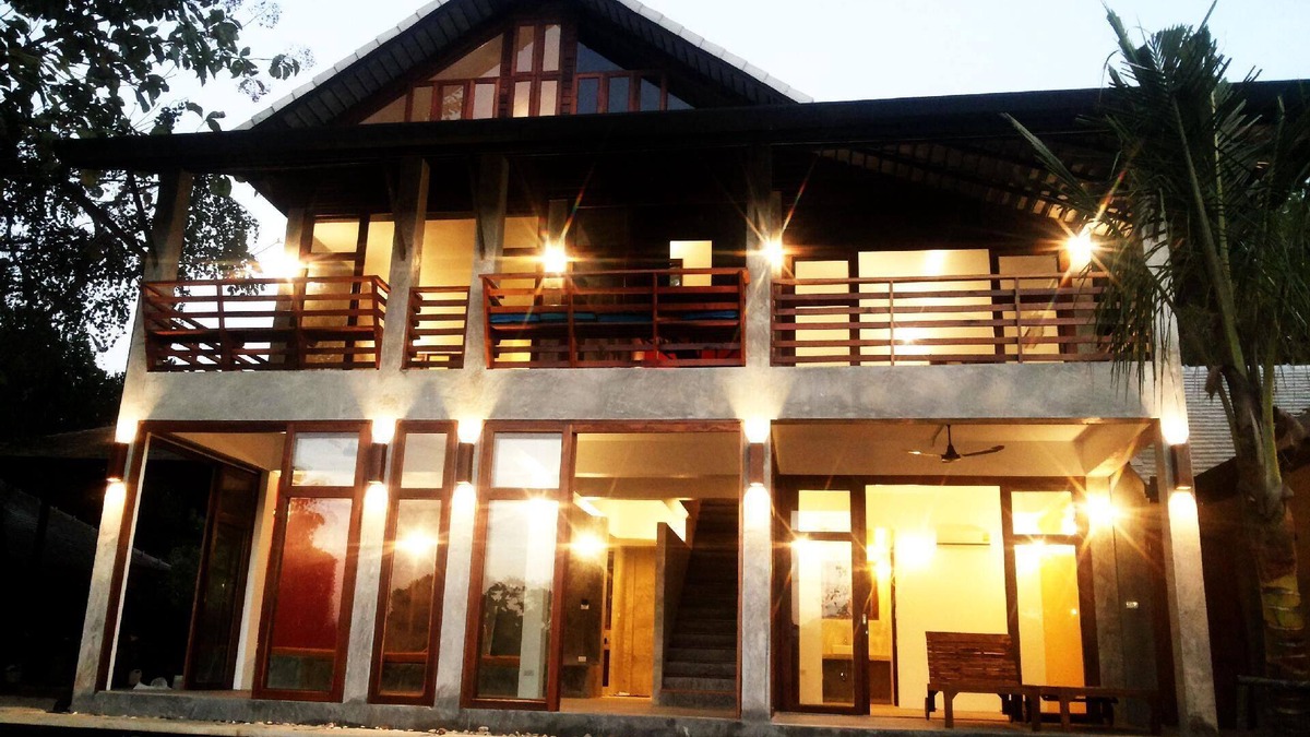 San Sai District House | Holiday house Chiang Mai for 1 - 10 persons with 4 bedrooms - Holiday house