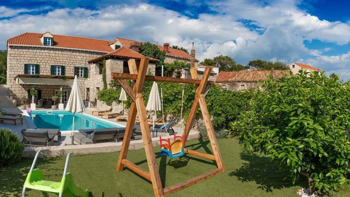 Mocici House | Holiday house Cilipi for 1 - 12 persons with 5 bedrooms - Holiday house