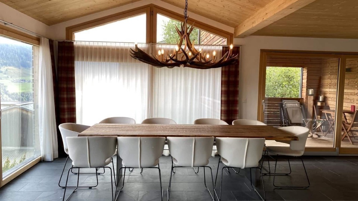 Cumbel Ski Chalet | Holiday house Cumbel for 1 - 12 persons with 4 bedrooms - Detached holiday house