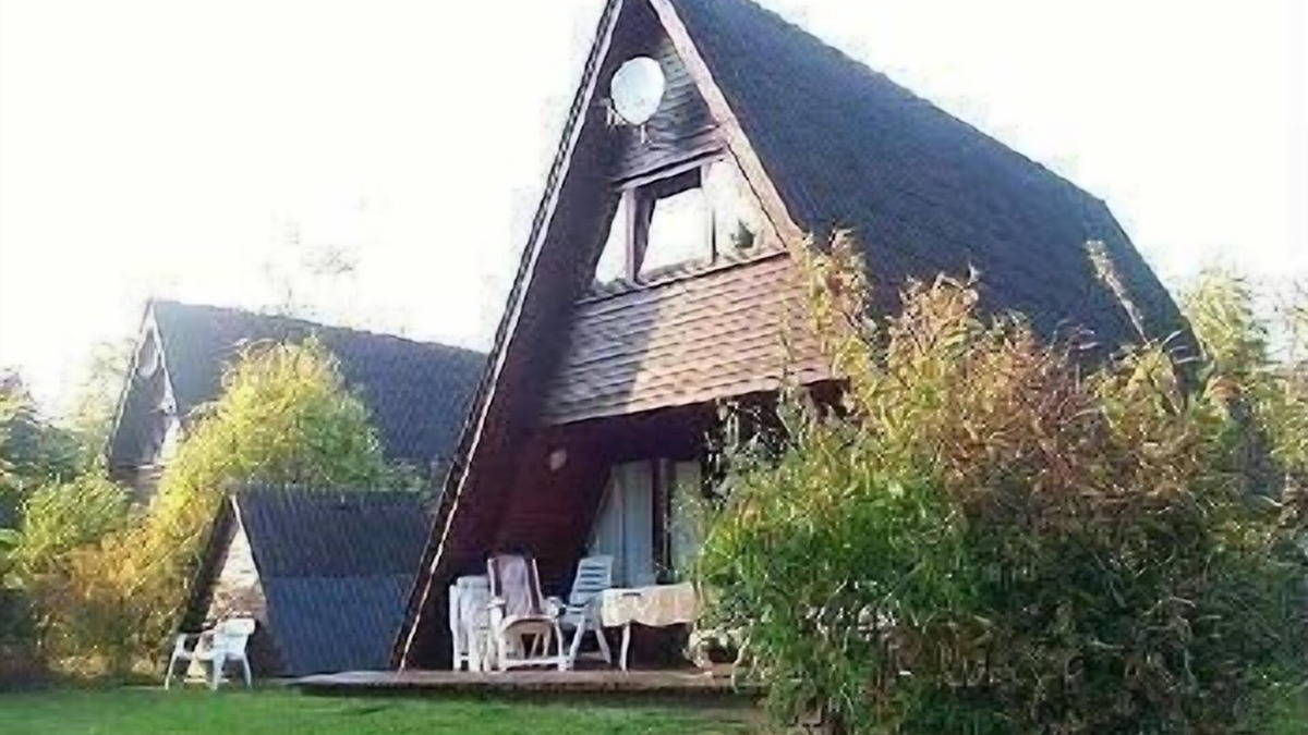 Damp House | Holiday house Damp for 1 - 4 persons with 2 bedrooms - Row house
