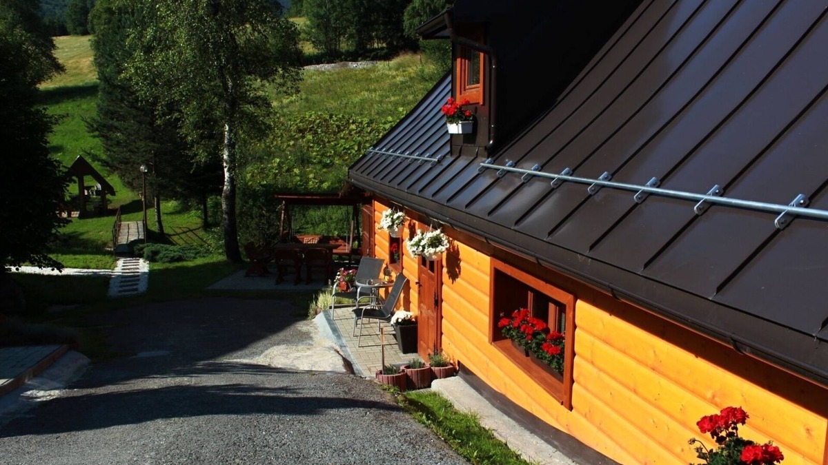 Zdiar Cottage | Holiday House Daniela - skiing, tourism, termal pools, Treetop walk.