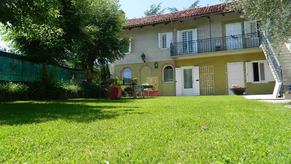 Diano d'Alba House | Holiday house Diano d'Alba for 2 - 5 persons with 2 bedrooms - Twin house
