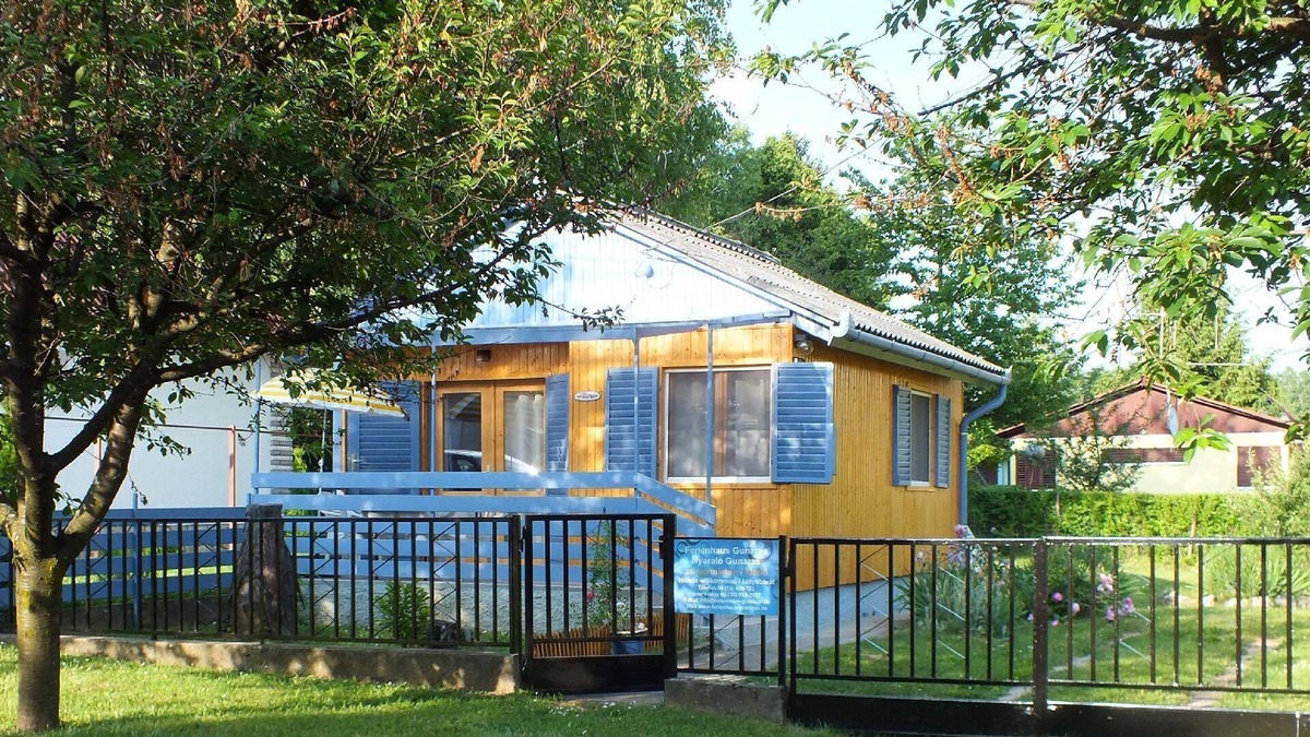 Gunaras House | Holiday house Dombóvár for 2 - 4 persons with 1 bedroom - Holiday home