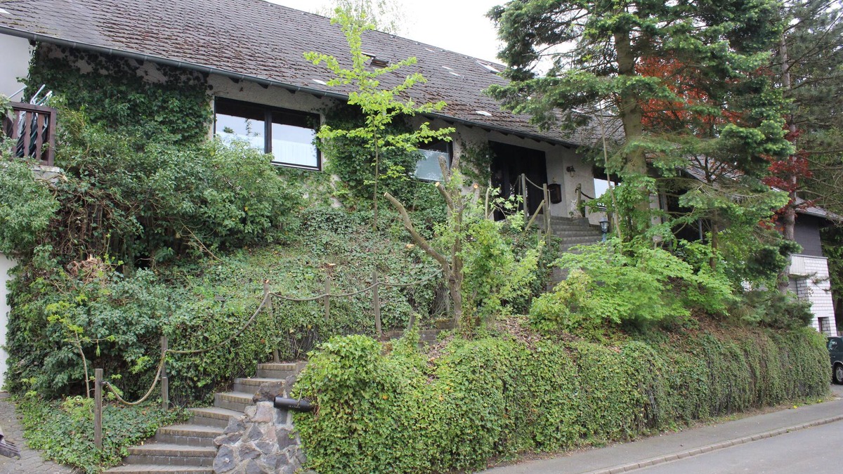 Immerath House | Holiday house EifelNatur 2 - large group house for up to 22 people in the Vulkaneifel