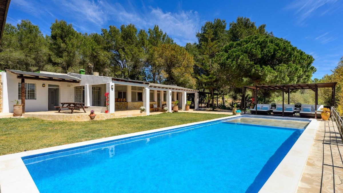 Sant Joan de Labritja House | Holiday house San Juan Bautista for 1 - 14 persons with 7 bedrooms - Holiday home