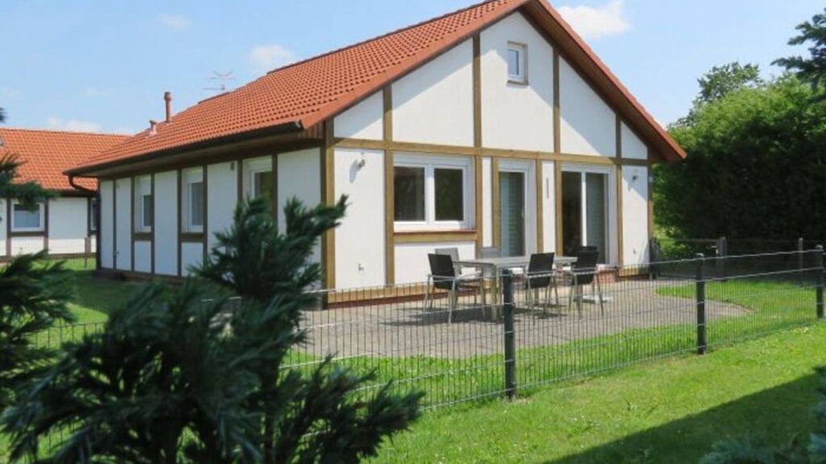 Hollern House | Holiday house Fleetblick - in the holiday village Altes Land (up to 6 persons + pets)