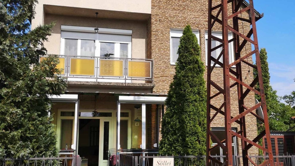 Fonyod House | Holiday house Fonyód for 1 - 9 persons with 4 bedrooms - Holiday house