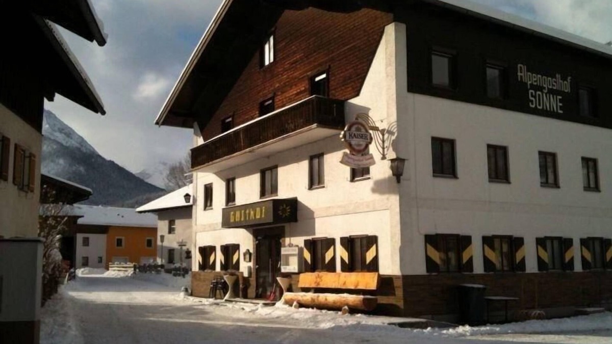 Forchach House | Holiday house Forchach for 1 - 40 persons with 16 bedrooms - Holiday home