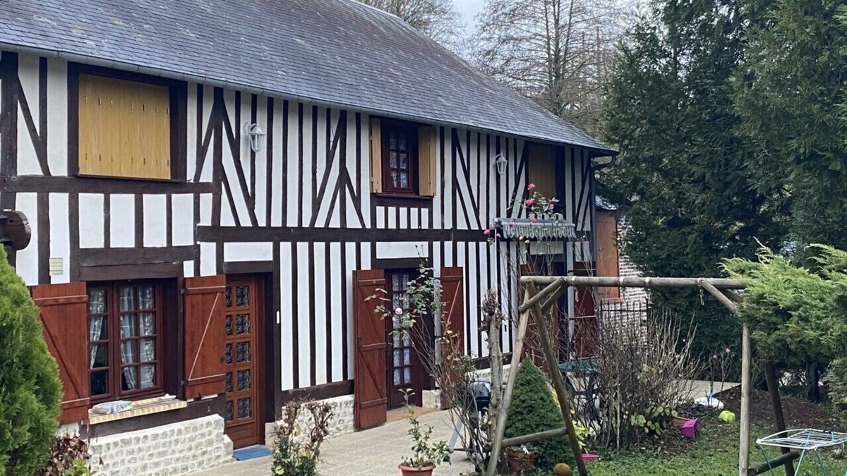 Fresnay-le-Samson House | HOLIDAY HOUSE NEAR THE VILLAGE OF CAMEMBERT