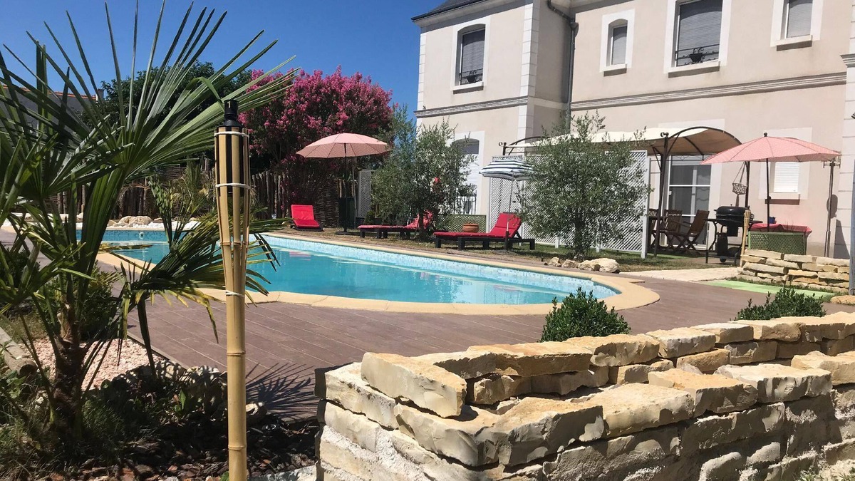 Saint-Cyr-sur-Loire House | Holiday house St Cyr sur Loire for 5 - 15 persons with 6 bedrooms - Holiday home