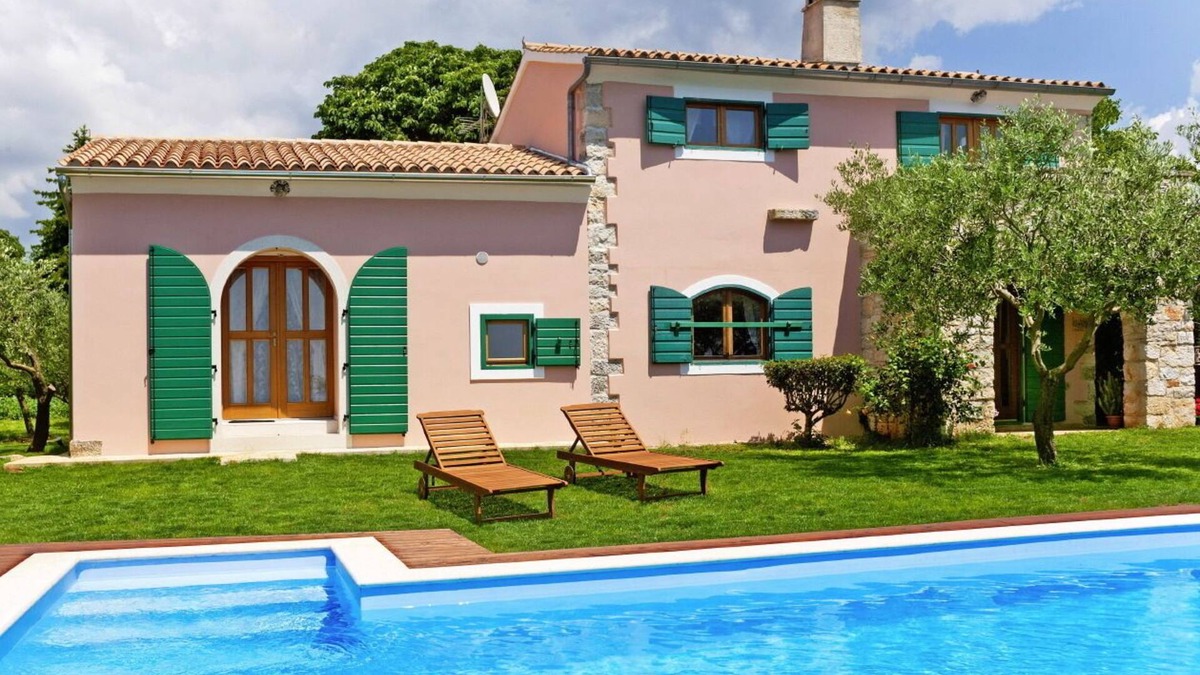 Smoljanci Villa | Holiday house Franciska * 3000 m2 garden, olive grove, private pool