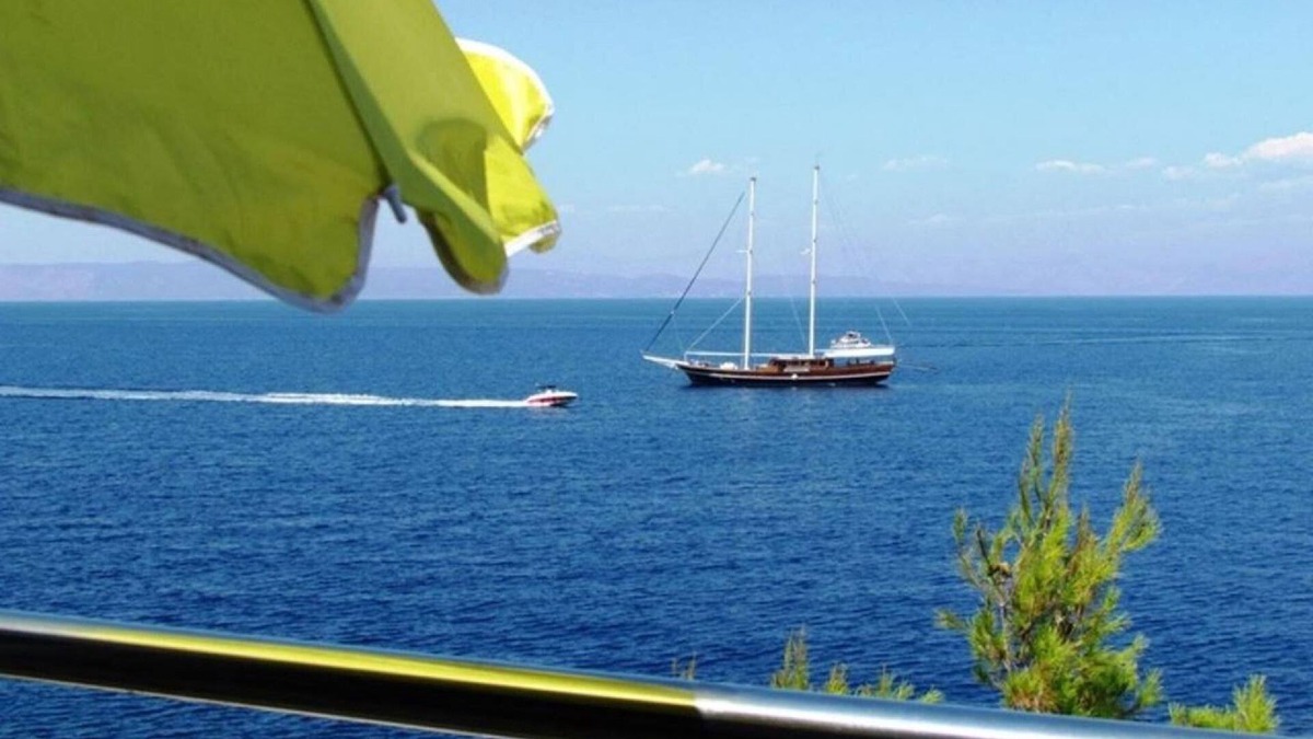 Gdinj Other | Holiday house Gdinj for 1 - 4 persons with 2 bedrooms - Farmhouse