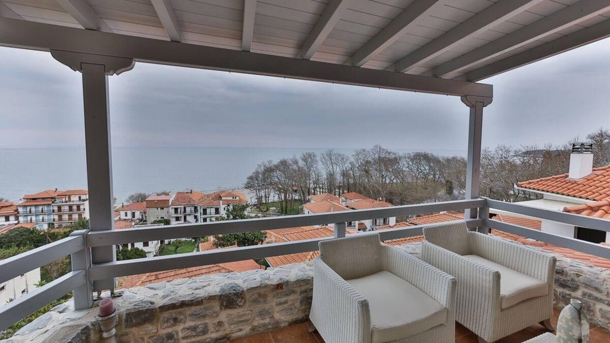 Agios Ioannis House | Holiday house Agios Ioannis for 1 - 8 persons with 4 bedrooms - Row house