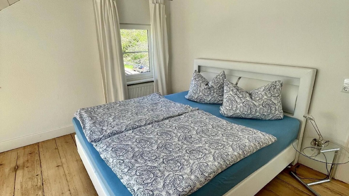 Hasel House | Holiday house Hasel for 1 - 6 persons with 2 bedrooms - Holiday home