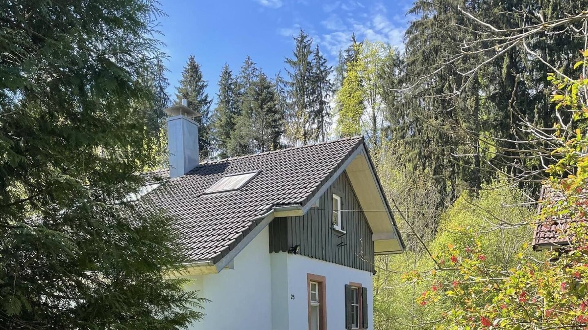Hasel House | Holiday house Hasel for 2 - 6 persons with 2 bedrooms - Holiday home
