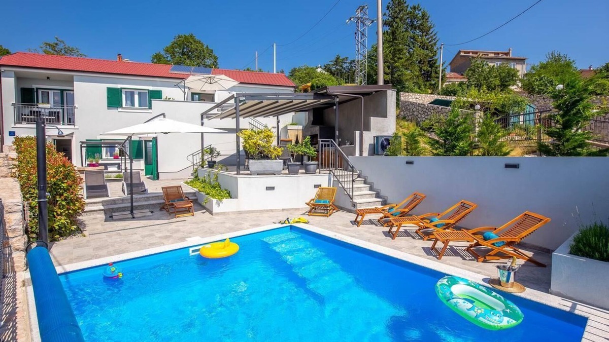 Hreljin House | Holiday house Hreljin for 2 - 9 persons with 4 bedrooms - Holiday home