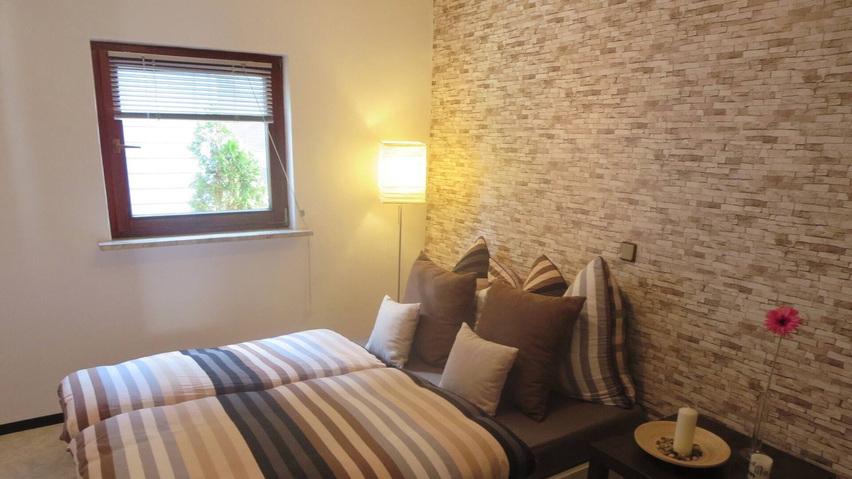 Nordwestliche Außenstadt Apartment | Holiday house in room N-FÜ-ER