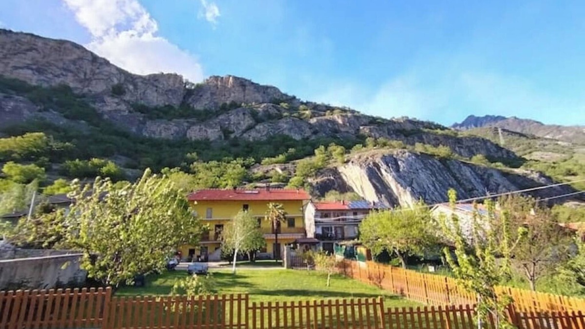 Bussoleno Apartment | Holiday house in Val susa valley.