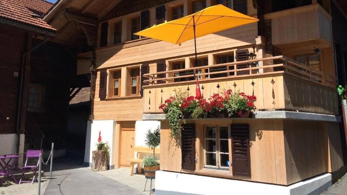 Iseltwald Ski Chalet | Holiday house Iseltwald for 2 - 6 persons with 2 bedrooms - Holiday house