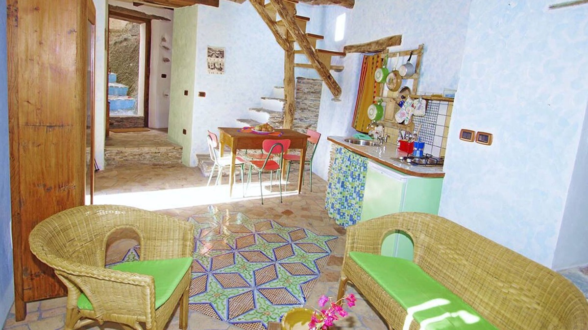 Belmonte Calabro House | Holiday House in the charming Old Town of Belmonte Calabro with sea view