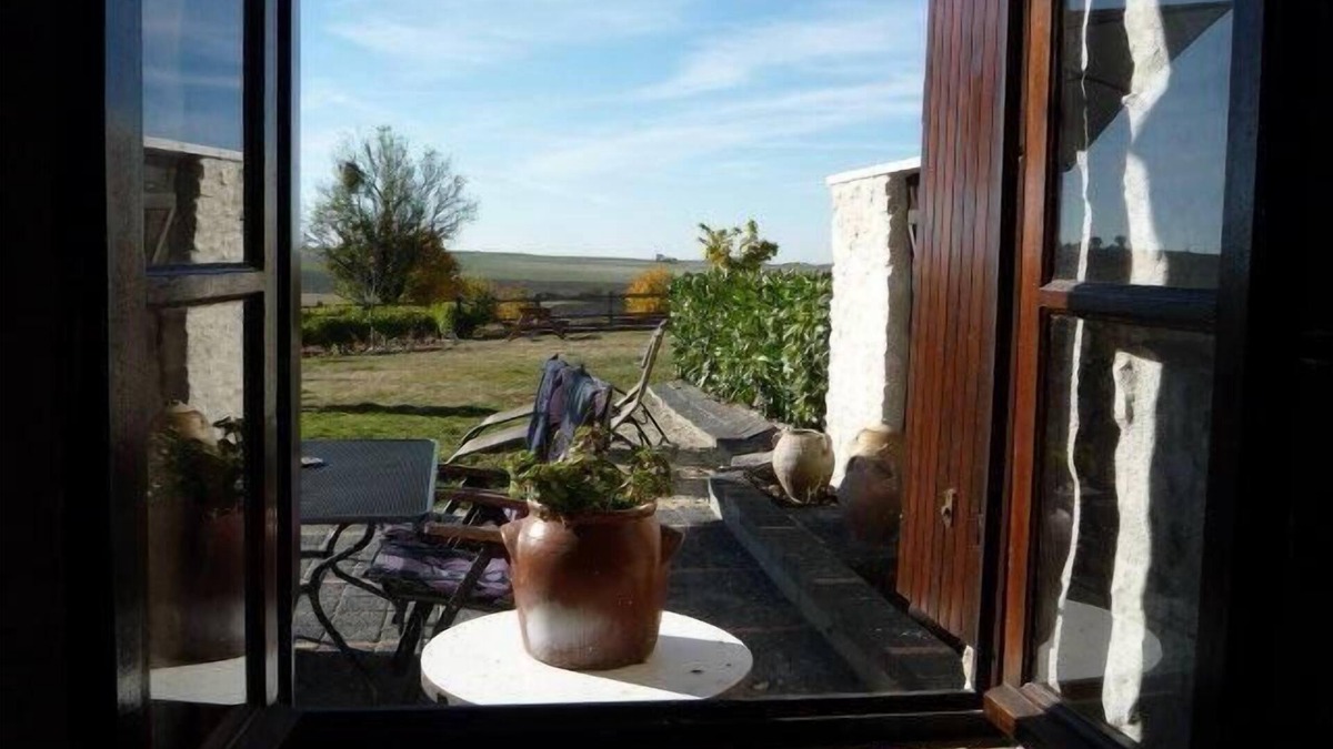 Jaulnay House | Holiday house Jaulnay for 1 - 4 persons with 2 bedrooms - Holiday home