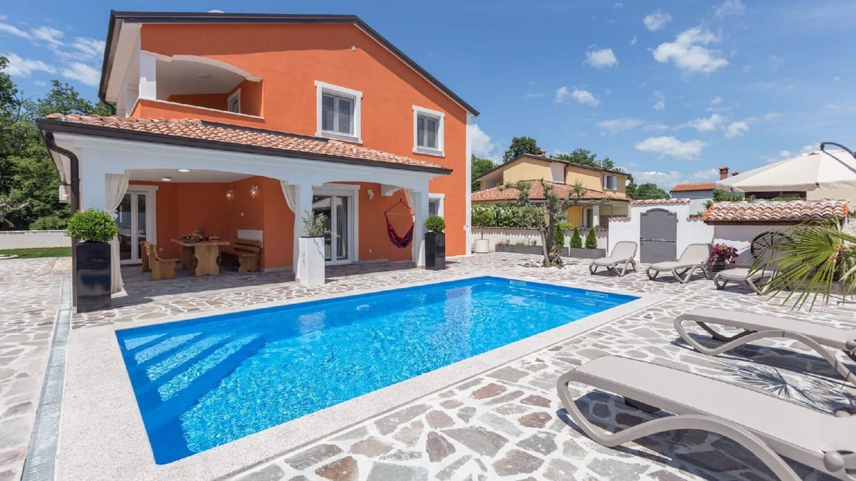 Kaldanija House | Holiday house Kaldanija for 1 - 8 persons with 4 bedrooms - Holiday home