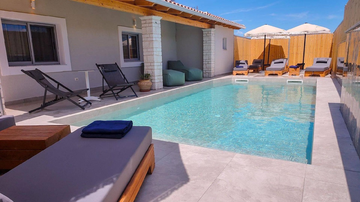 Ksamil House | Holiday house Ksamil for 1 - 8 persons with 4 bedrooms - Holiday home