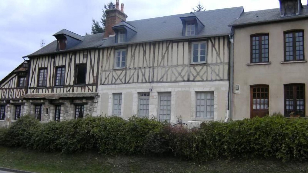 Le Bec-Hellouin House | Holiday house Le Bec Hellouin for 1 - 6 persons with 3 bedrooms - Row house