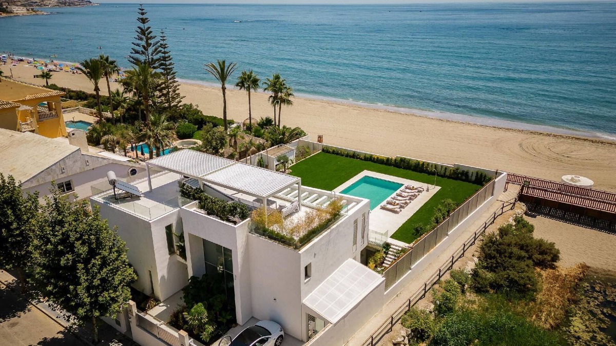 La Cala de Mijas House | Holiday house La Cala de Mijas for 1 - 8 persons with 5 bedrooms - Holiday home