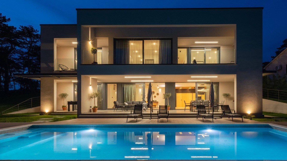 Martinski House | Holiday house Labin for 2 - 8 persons with 4 bedrooms - Holiday home