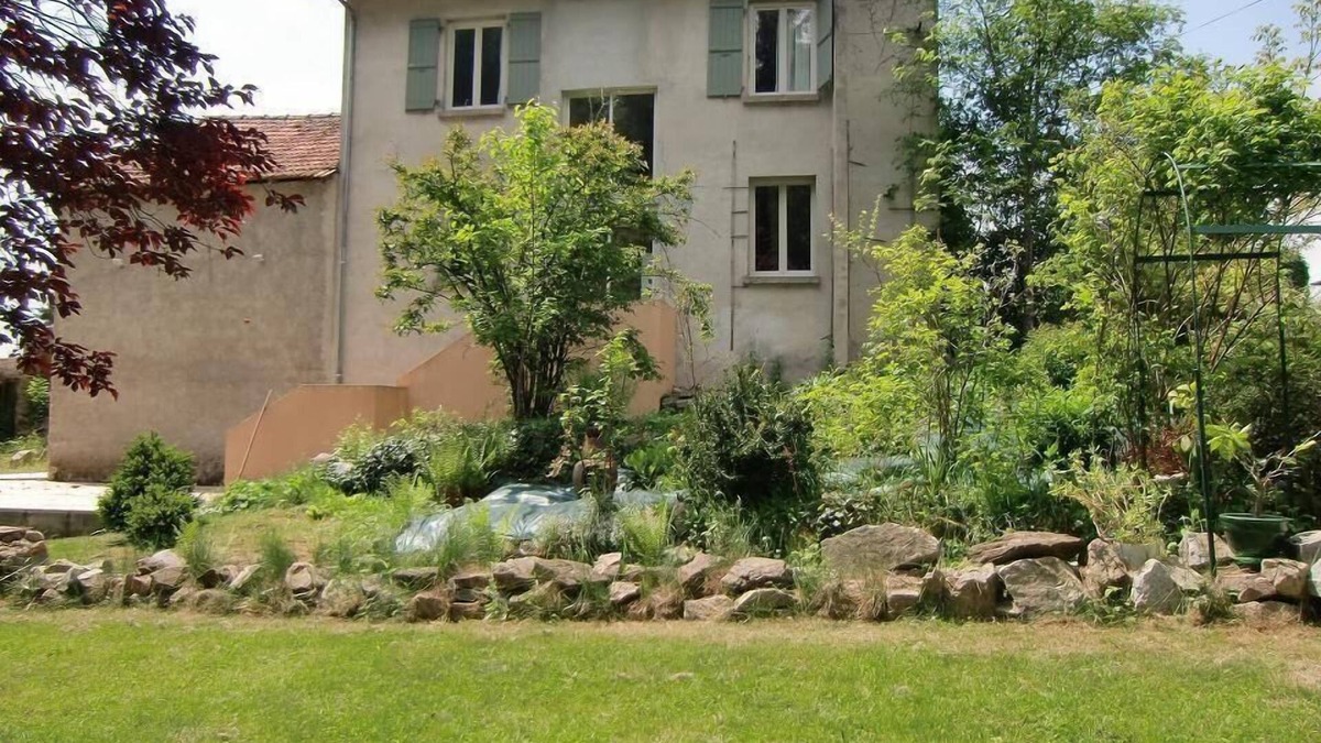 Le Rouget House | Holiday house Le Rouget for 1 - 5 persons with 3 bedrooms - Holiday house