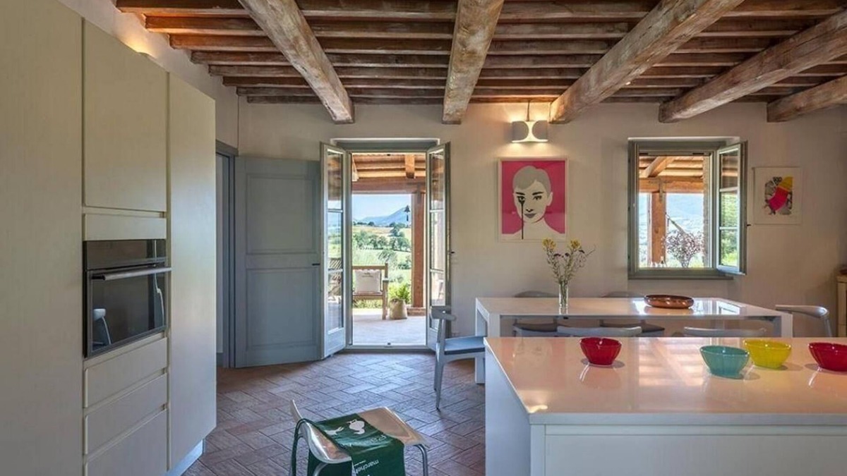 Matelica House | Holiday house Matelica for 1 - 8 persons with 4 bedrooms - Holiday home