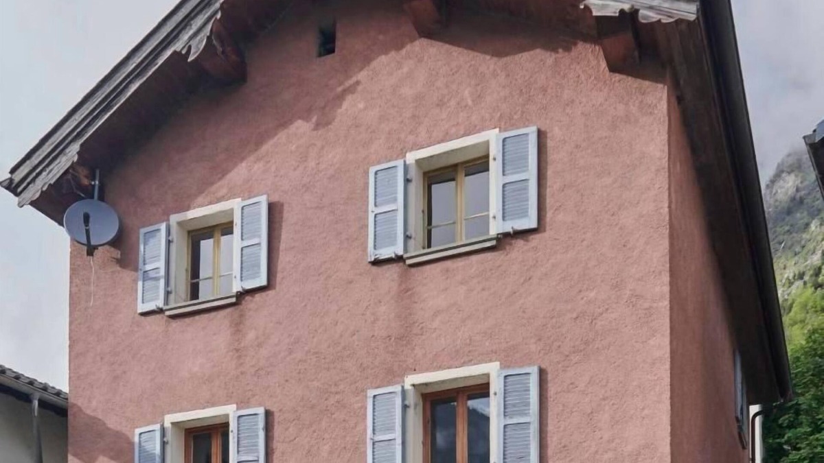 Mesocco Ski Chalet | Holiday house Mesocco for 1 - 8 persons with 4 bedrooms - Holiday house
