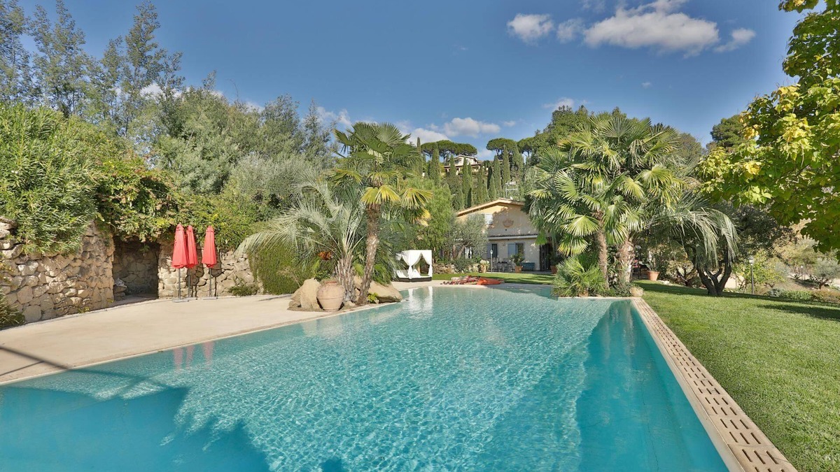 Morlupo House | Holiday house Morlupo for 1 - 10 persons with 5 bedrooms - Holiday house